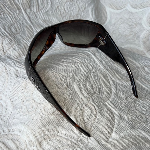 Christian Dior Brown Tortoiseshell Cannage 1 Sunglasses   Flawless! - Picture 4 of 13